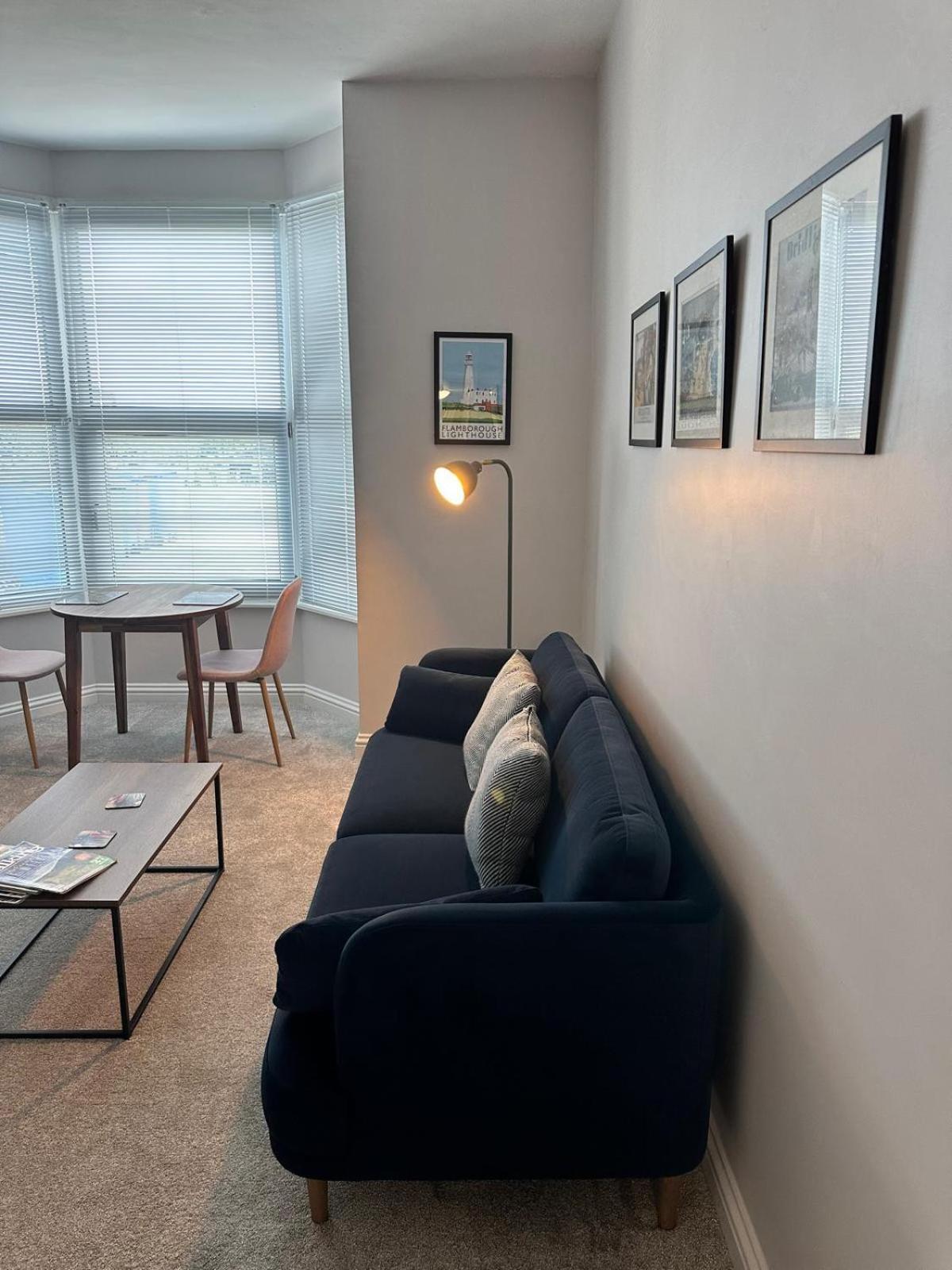 Marine View - Dog Friendly Apartment 500Ft From Beach Бринлингтон Экстерьер фото